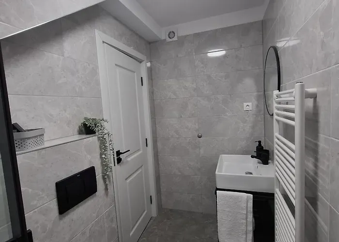 Apartment Tiny Urban Escape Brasov